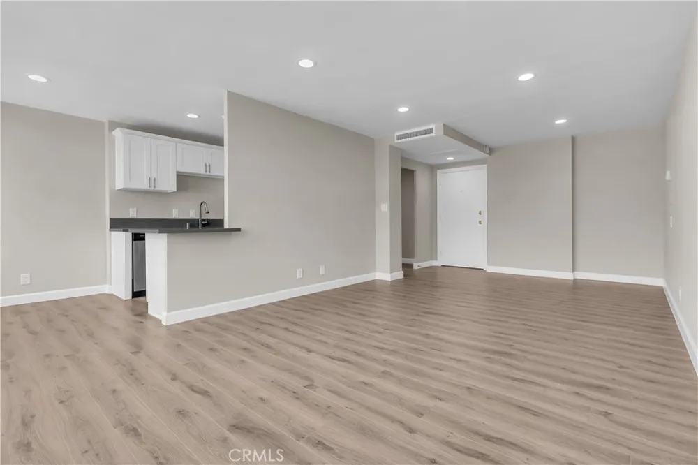 100 Atlantic #1115 Long Beach, CA 90802