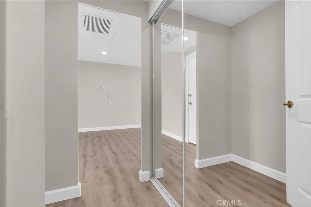 100 Atlantic #1115 Long Beach, CA 90802