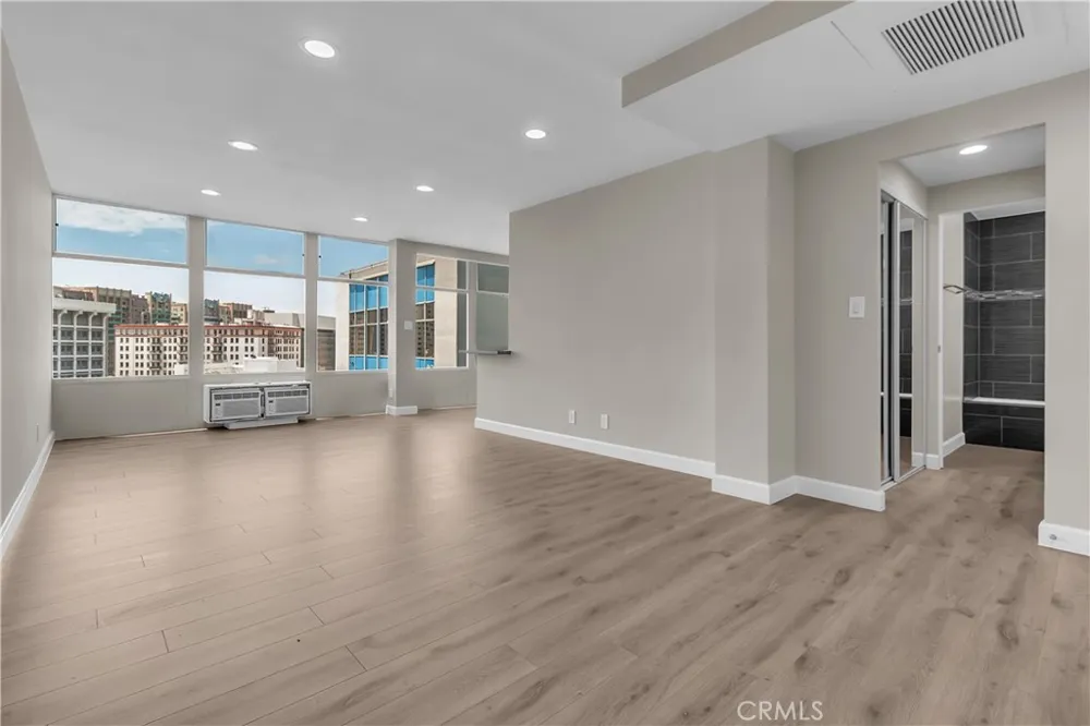 100 Atlantic #1115 Long Beach, CA 90802