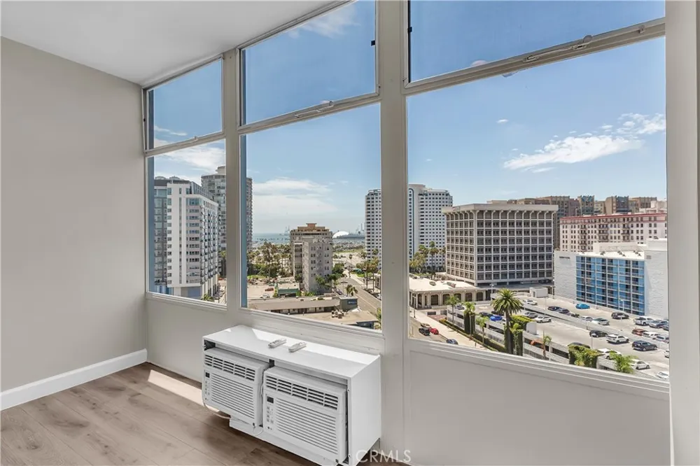 100 Atlantic #1115 Long Beach, CA 90802