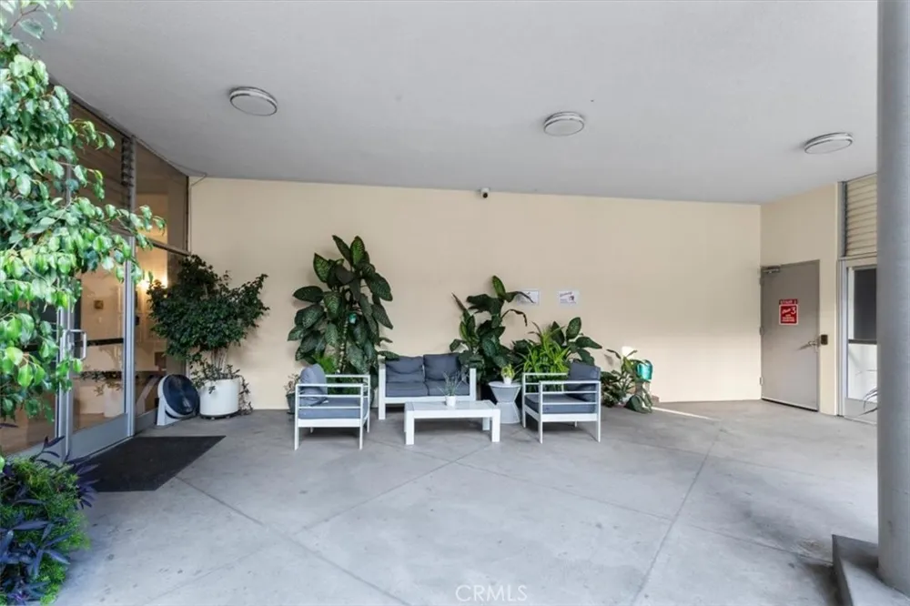 100 Atlantic #1115 Long Beach, CA 90802