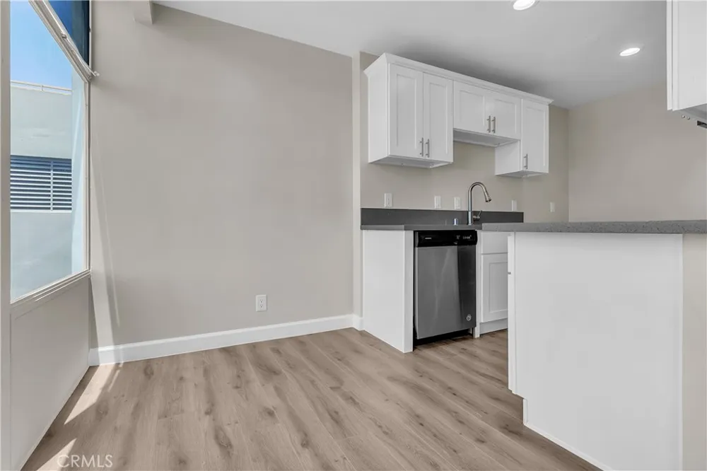 100 Atlantic #1115 Long Beach, CA 90802