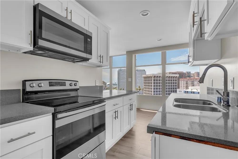 100 Atlantic #1115 Long Beach, CA 90802