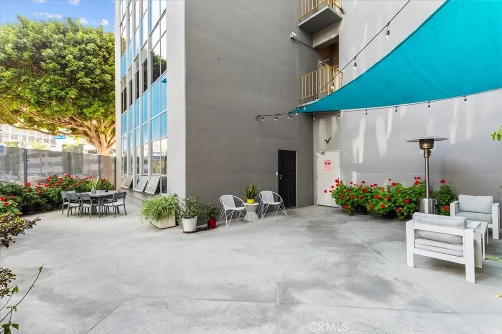 100 Atlantic #1115 Long Beach, CA 90802