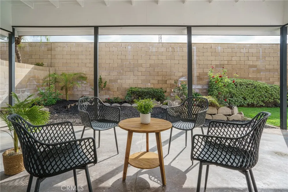 18548 San Gabriel Avenue Cerritos, CA 90703