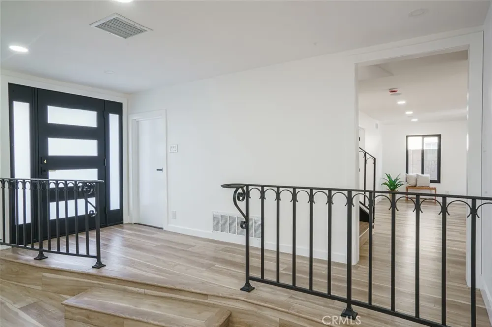 18548 San Gabriel Avenue Cerritos, CA 90703