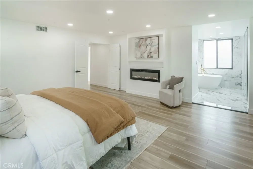 18548 San Gabriel Avenue Cerritos, CA 90703