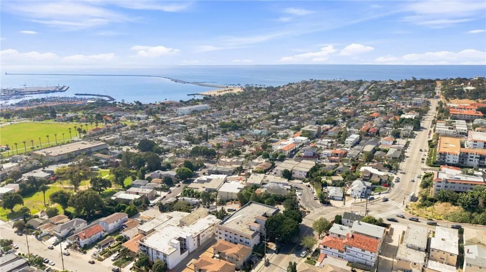 2424 S Gaffey San Pedro, CA 90731
