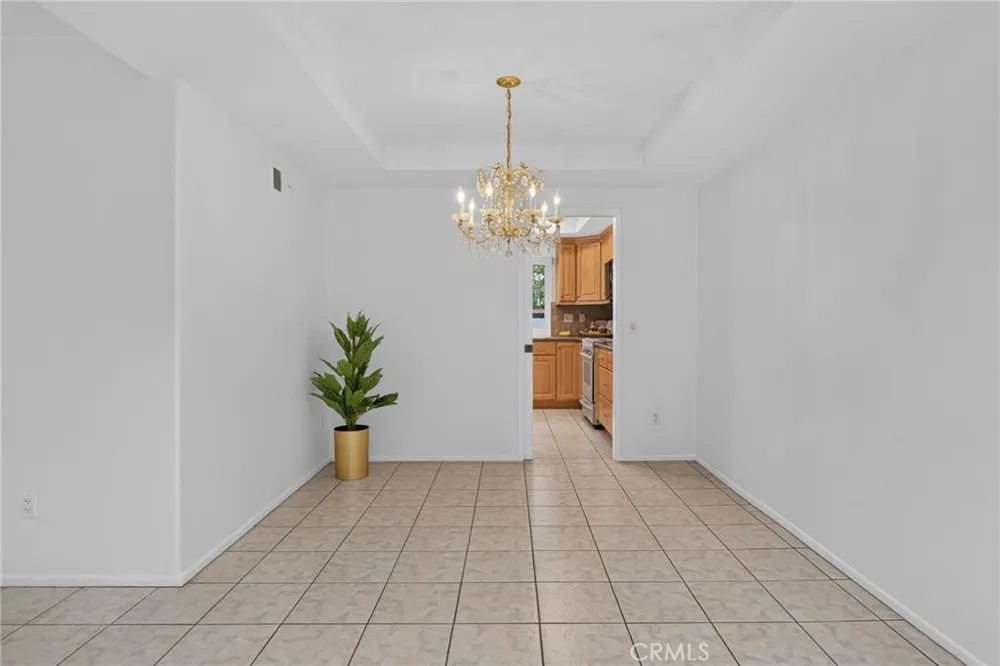 5 Tiger Irvine, CA 92604