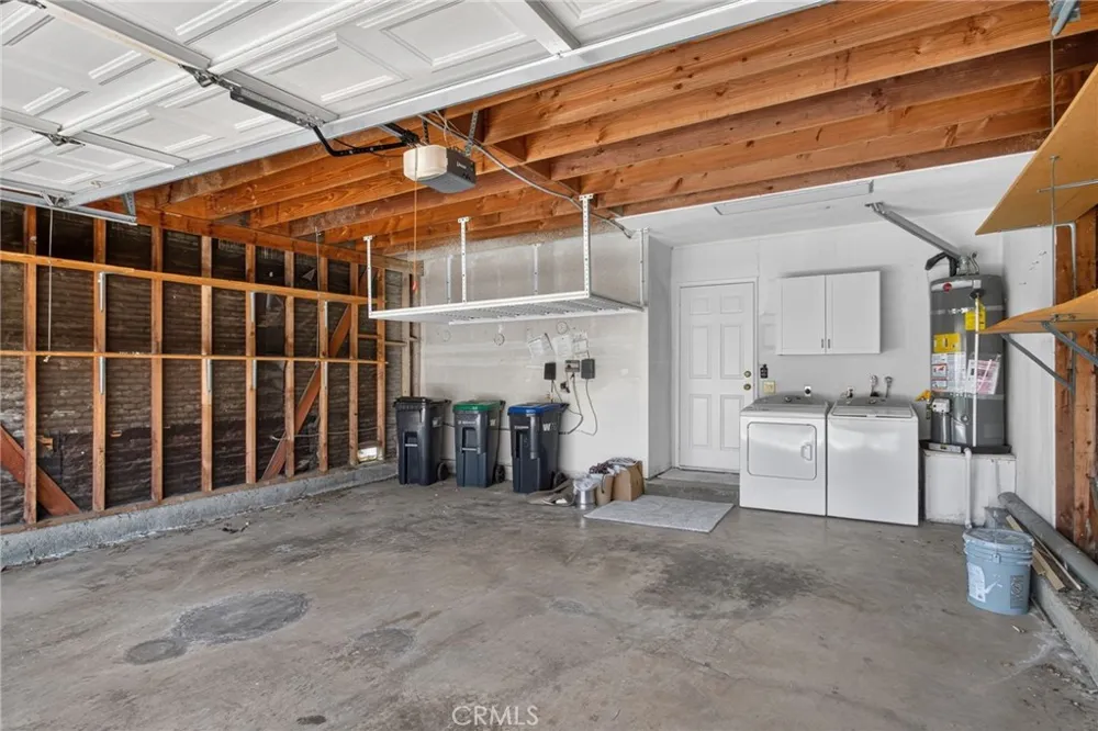 5 Tiger Irvine, CA 92604