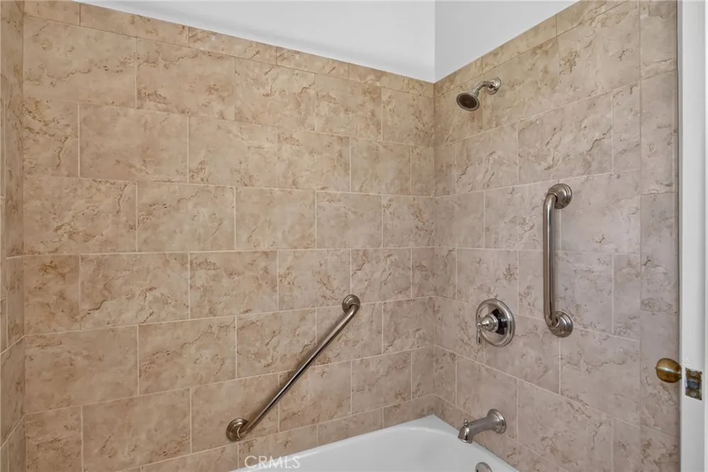 5 Tiger Irvine, CA 92604
