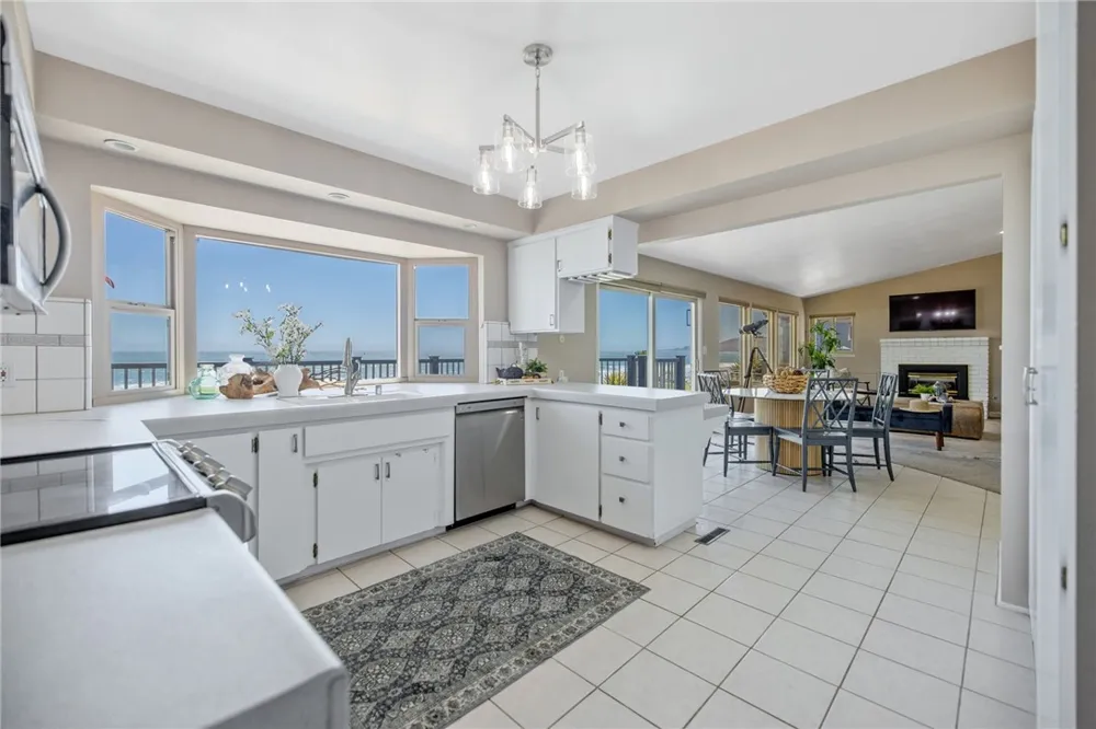 534 Pacific Cayucos, CA 93430