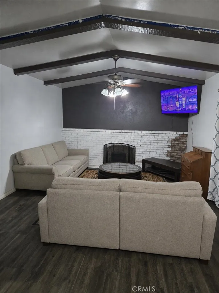 1445 Fordham Avenue Clovis, CA 93611