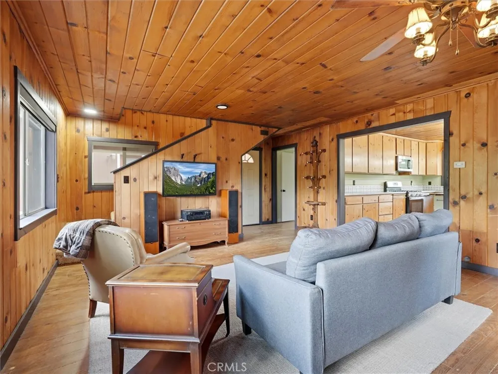 60036 Cascadel Dr S North Fork, CA 93643