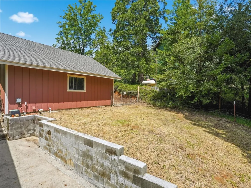 60036 Cascadel Dr S North Fork, CA 93643