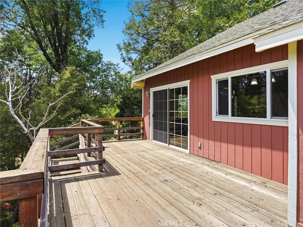 60036 Cascadel Dr S North Fork, CA 93643