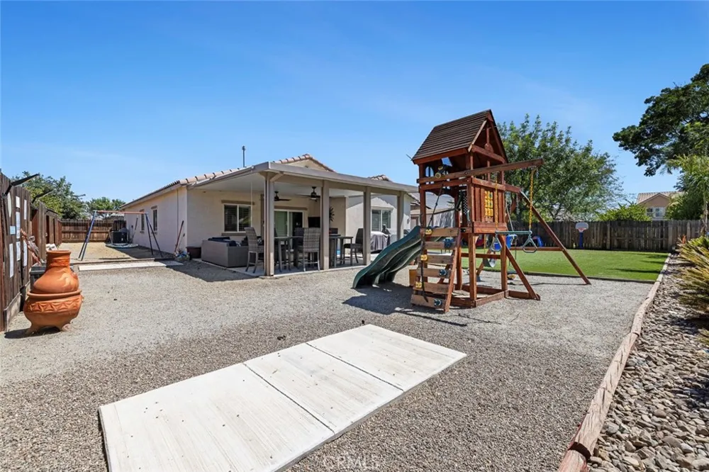 172 Adobe Court Coalinga, CA 93210