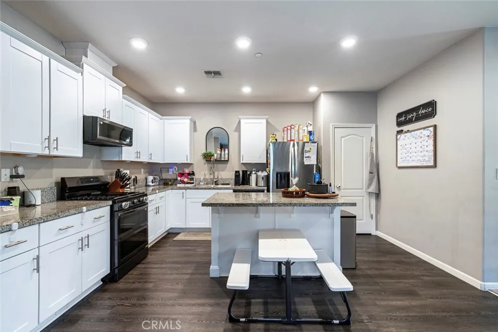 172 Adobe Court Coalinga, CA 93210