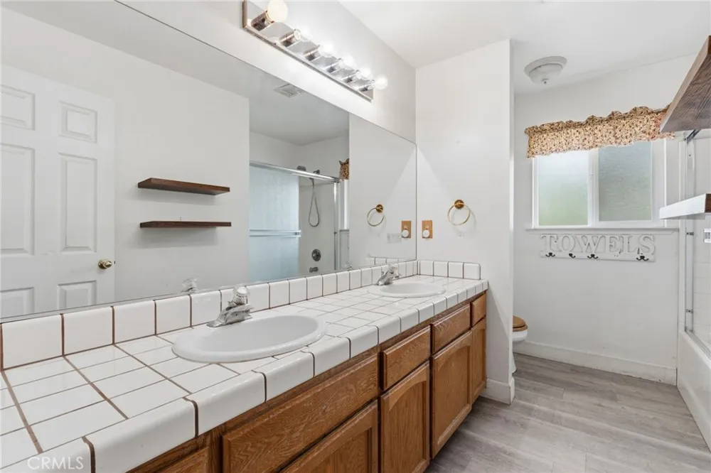 29206 Yosemite Springs Parkway Coarsegold, CA 93614