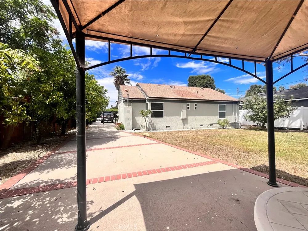 14546 Martha Sherman Oaks, CA 91411