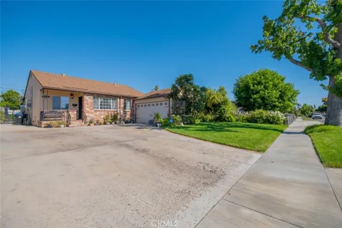 8538 Remick