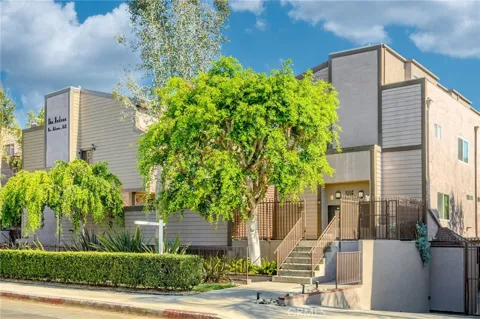 1116 E Palmer Avenue #5