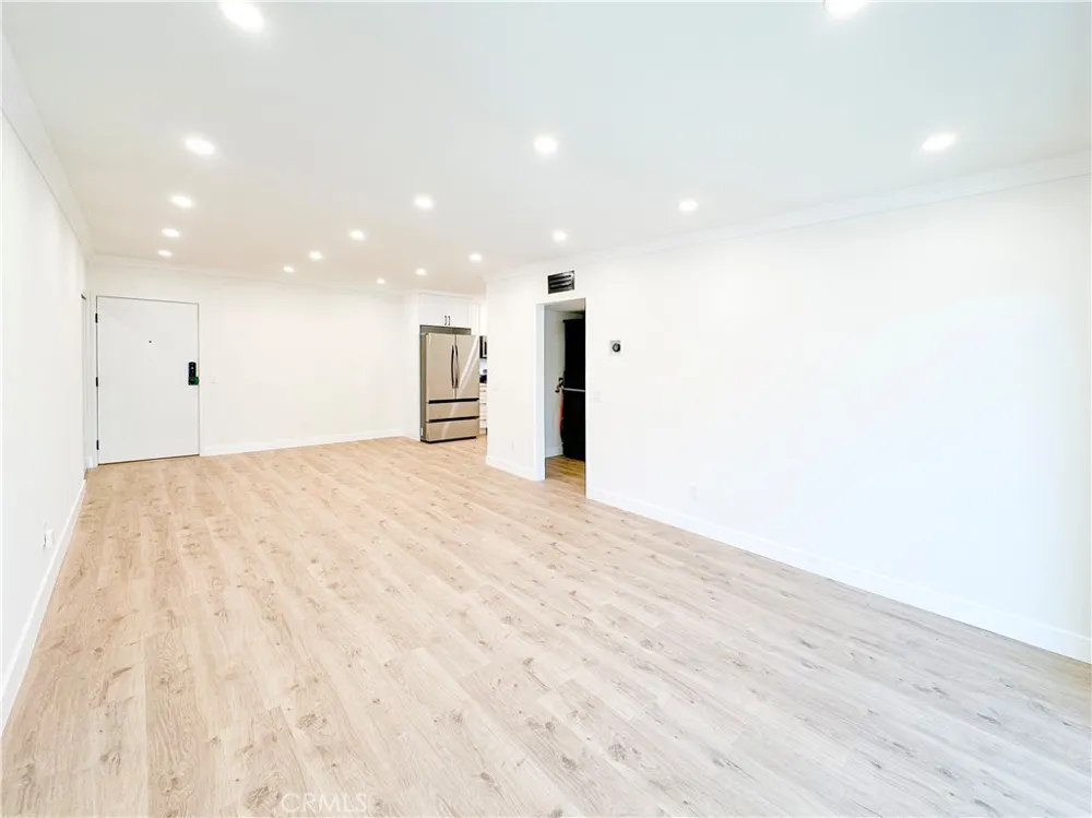 500 Jackson Place #306 Glendale, CA 91206