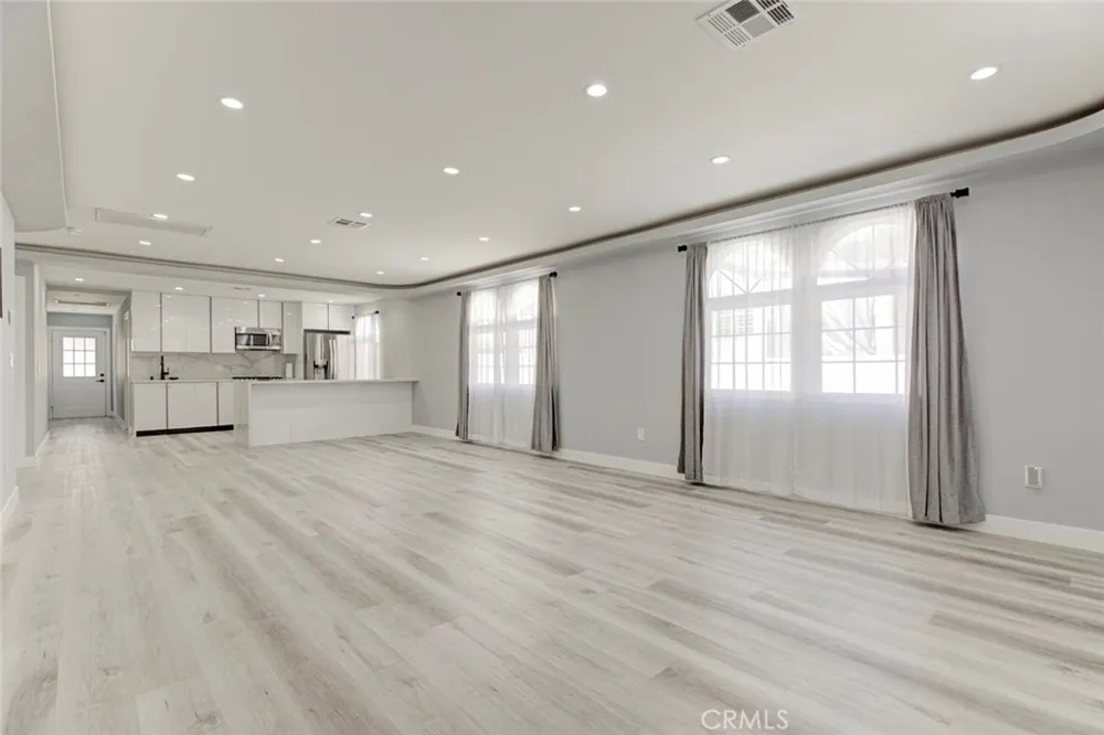 7565 Mcgroarty Street Tujunga, CA 91042