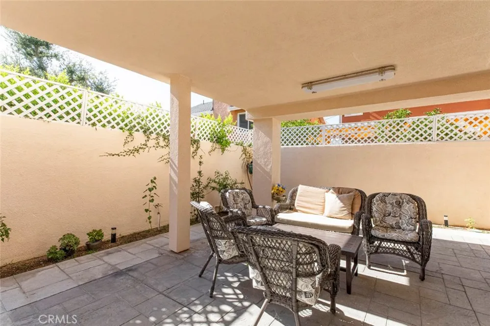7565 Mcgroarty Street Tujunga, CA 91042