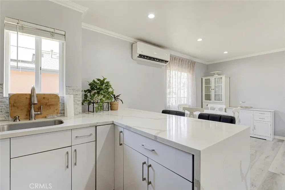 7565 Mcgroarty Street Tujunga, CA 91042