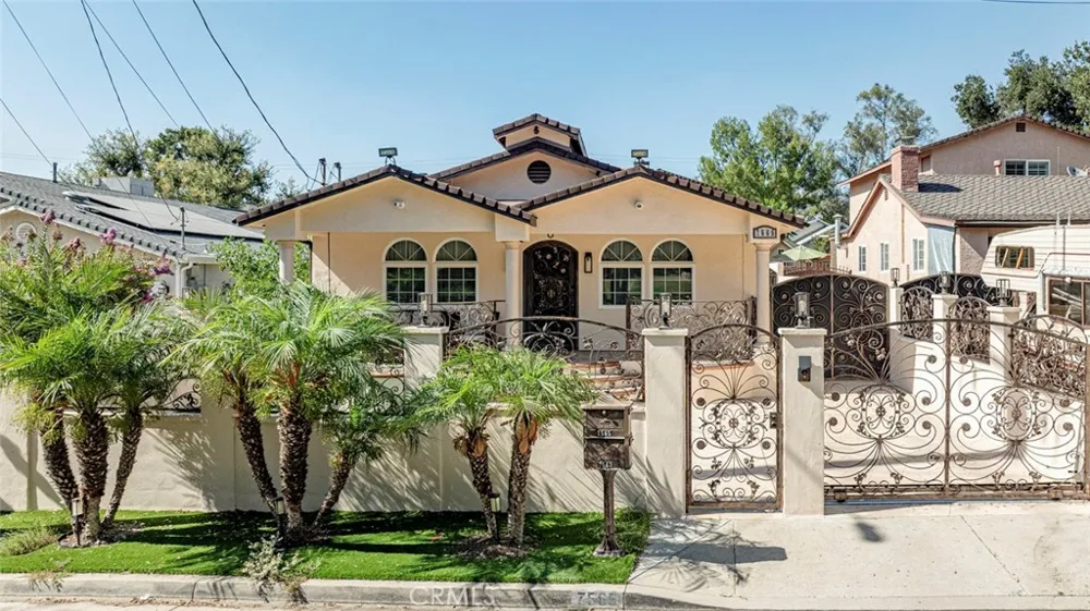7565 Mcgroarty Street Tujunga, CA 91042