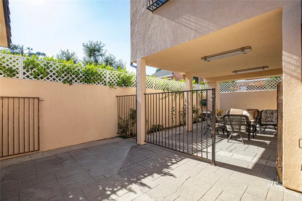7565 Mcgroarty Street Tujunga, CA 91042