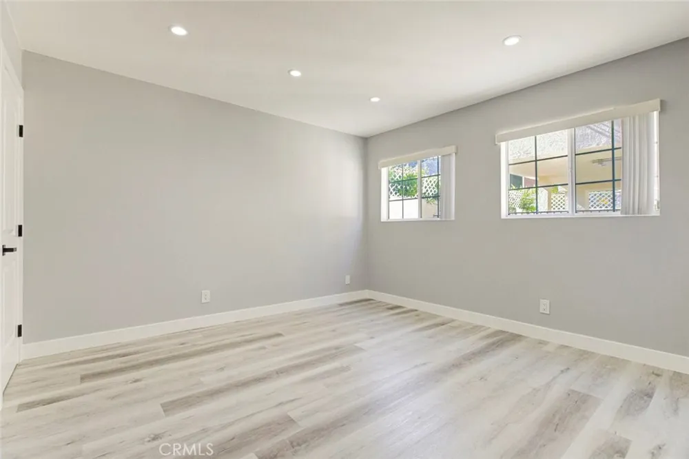 7565 Mcgroarty Street Tujunga, CA 91042