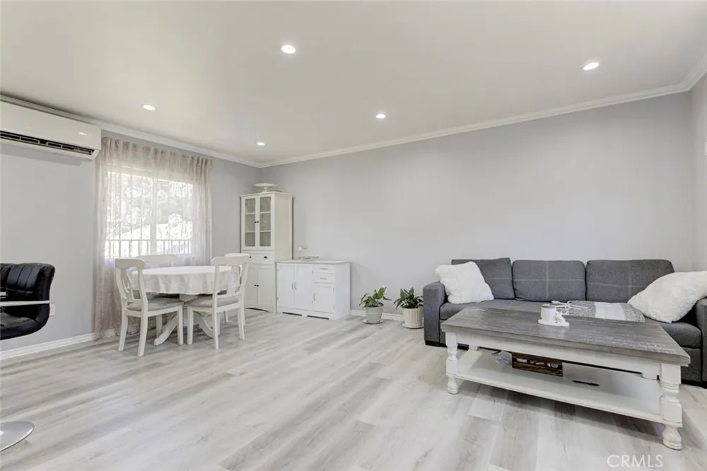 7565 Mcgroarty Street Tujunga, CA 91042
