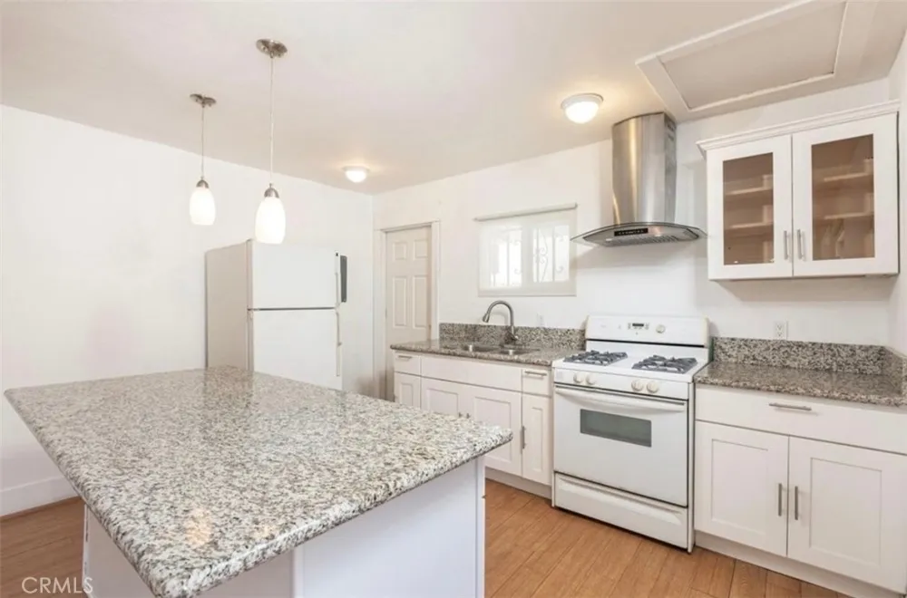 1349 Citrus Los Angeles, CA 90028
