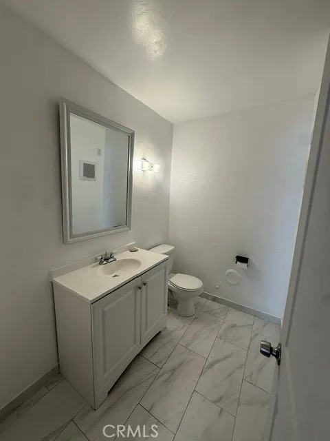 1349 Citrus Los Angeles, CA 90028