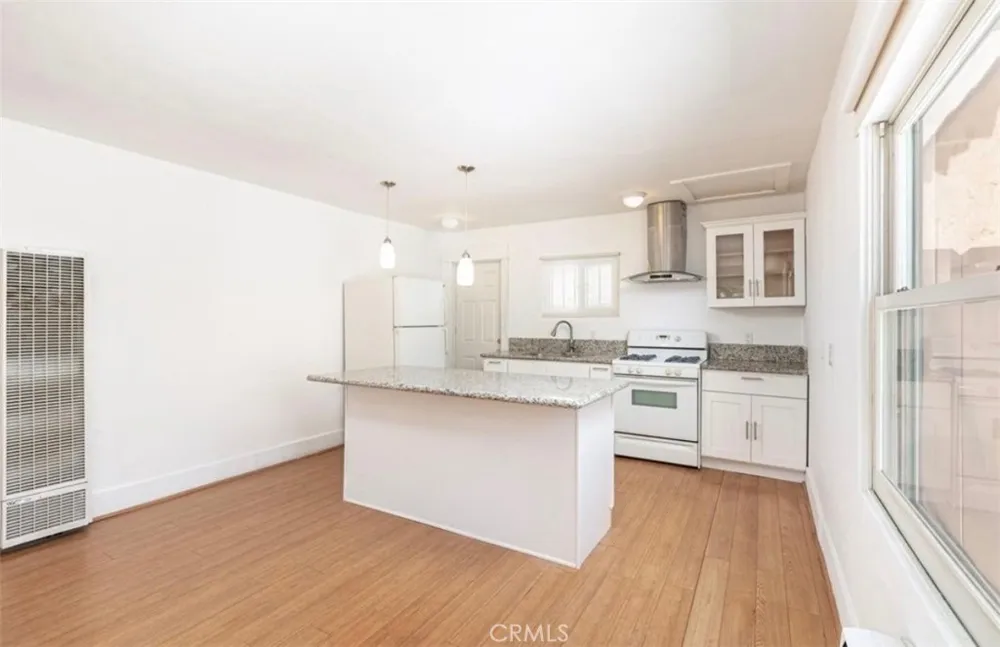 1349 Citrus Los Angeles, CA 90028