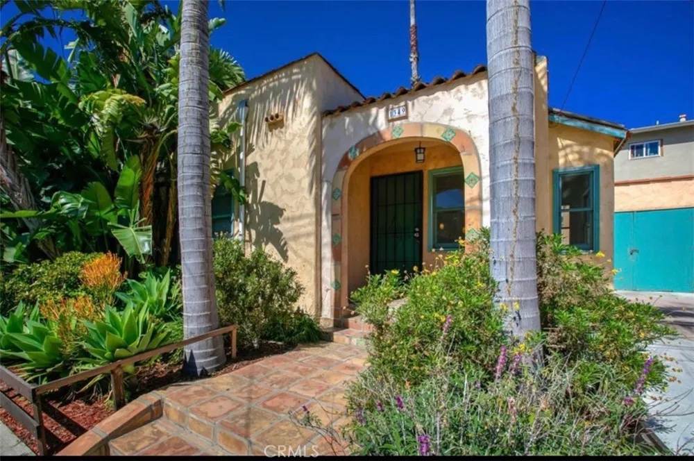 1349 Citrus Los Angeles, CA 90028