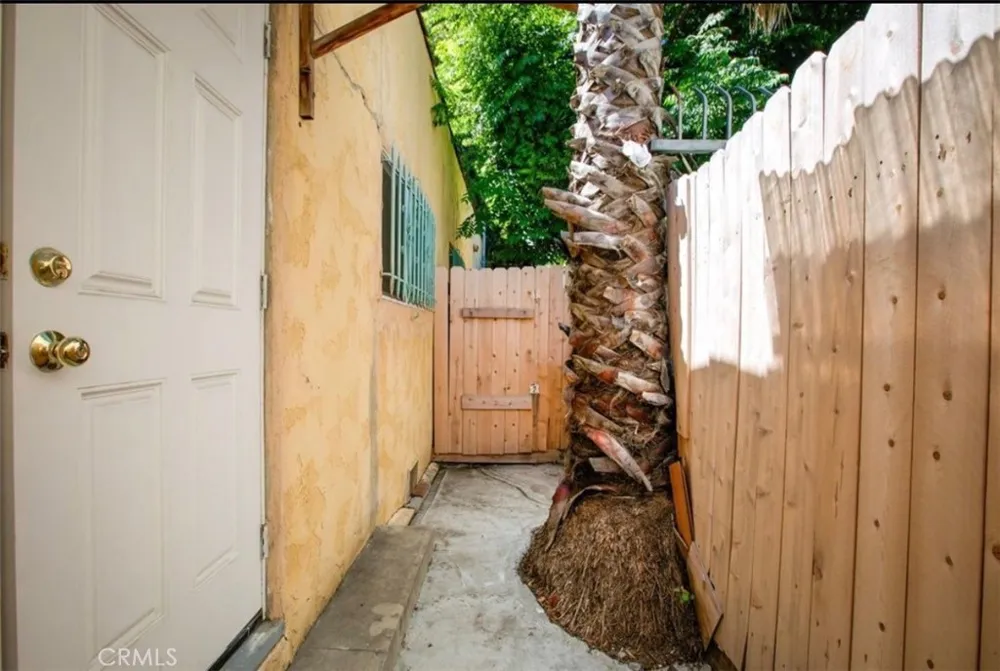 1349 Citrus Los Angeles, CA 90028