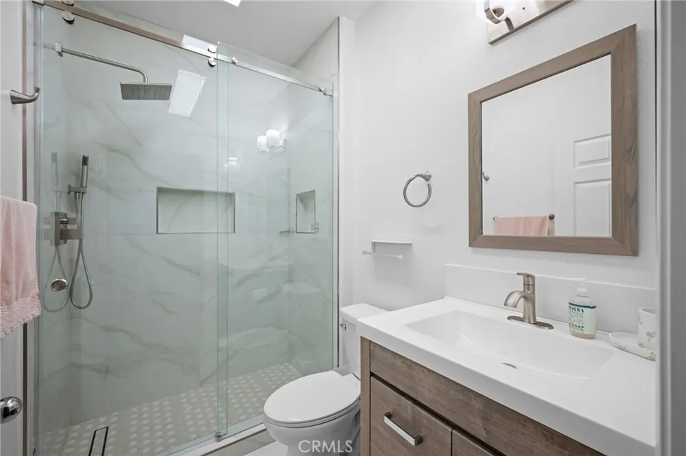 16739 Nicklaus Drive #25 Sylmar, CA 91342