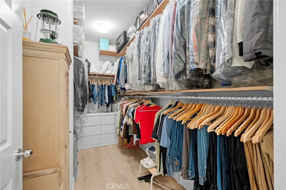 16739 Nicklaus Drive #25 Sylmar, CA 91342