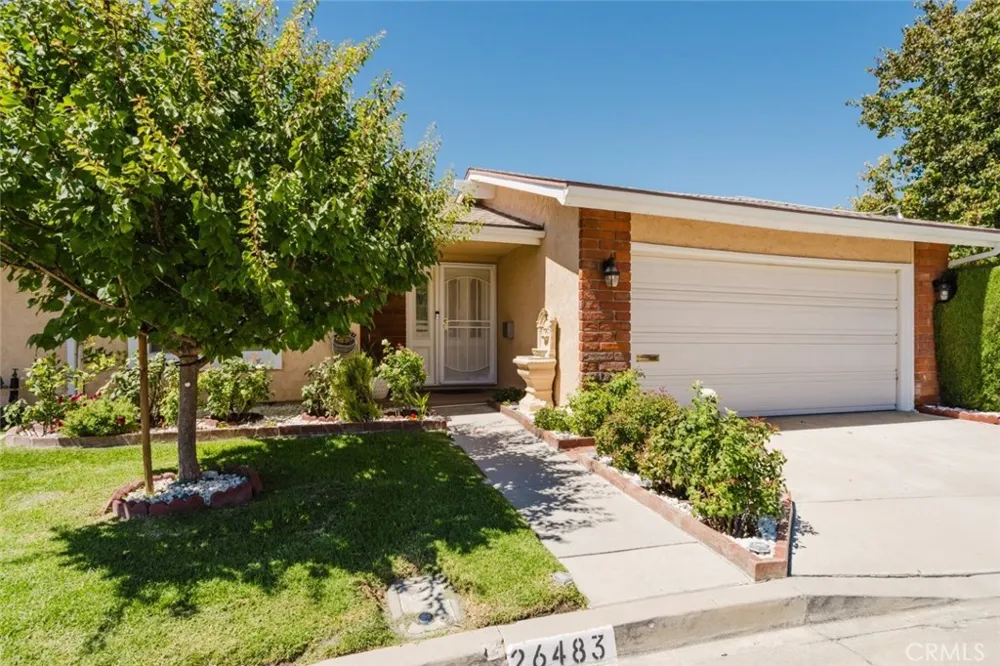 26483 Fairway Circle Newhall, CA 91321