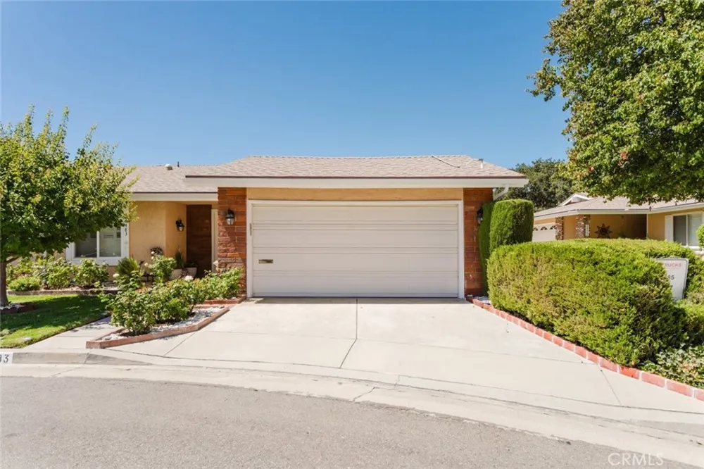 26483 Fairway Circle Newhall, CA 91321