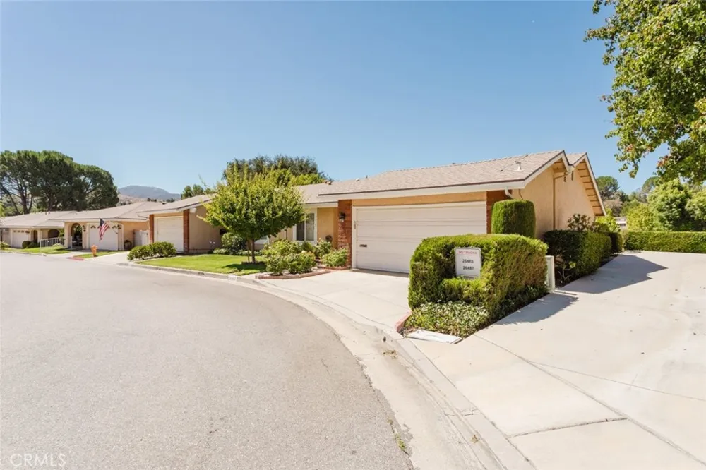 26483 Fairway Circle Newhall, CA 91321