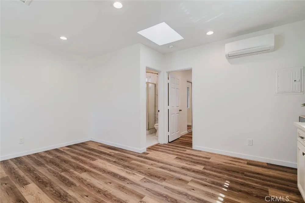 2027 Bonita Avenue Burbank, CA 91504