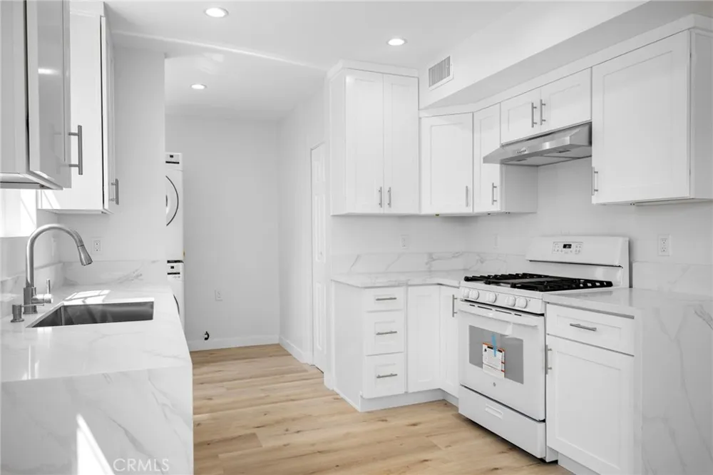 1101 Norton Avenue #A Glendale, CA 91202