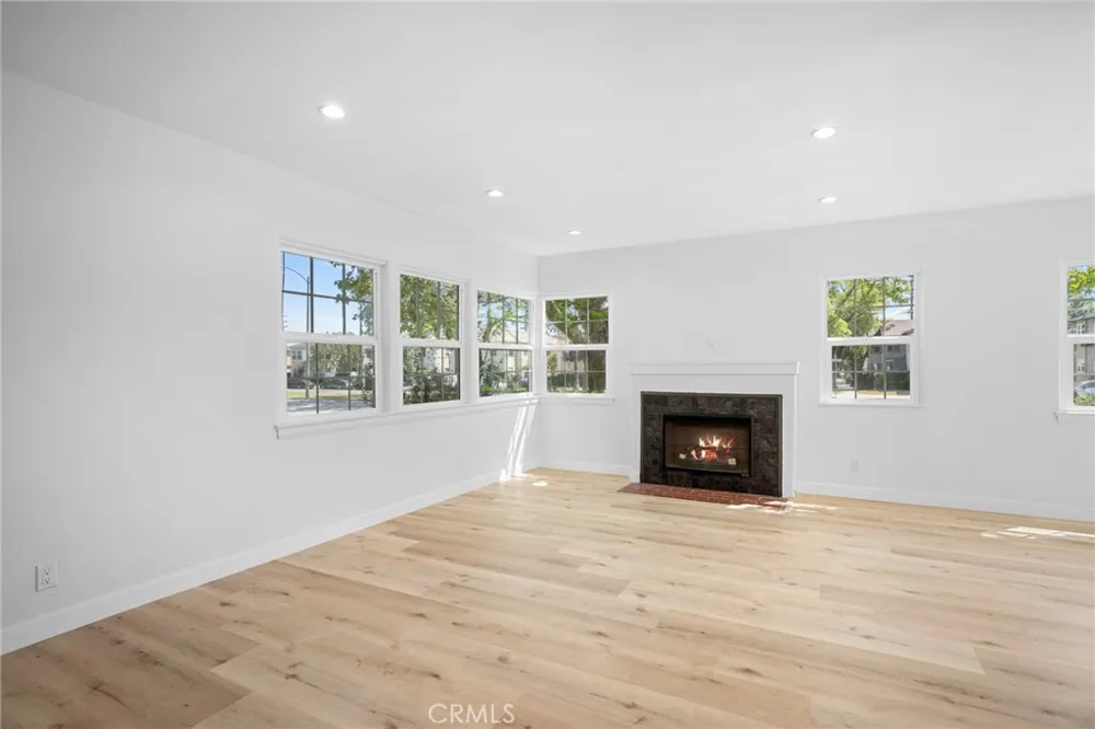 1101 Norton Avenue #A Glendale, CA 91202