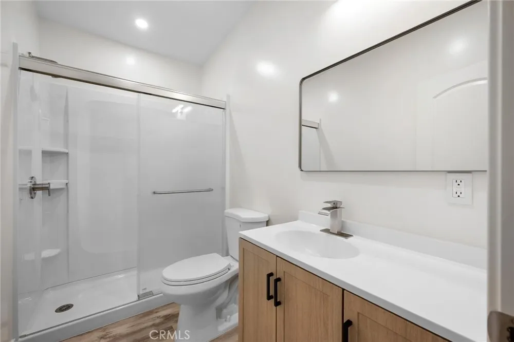 309 Sinclair Glendale, CA 91206