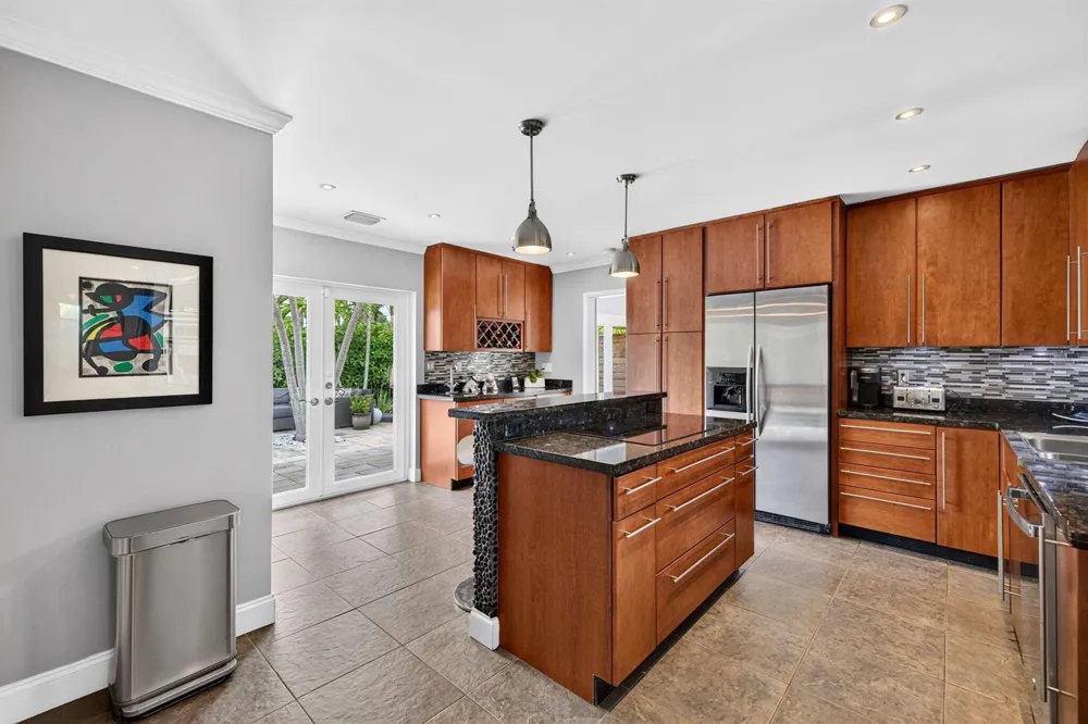 1948 NE 7TH TERRACE Wilton Manors, FL 33305