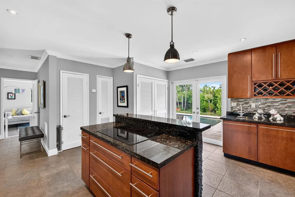 1948 NE 7TH TERRACE Wilton Manors, FL 33305